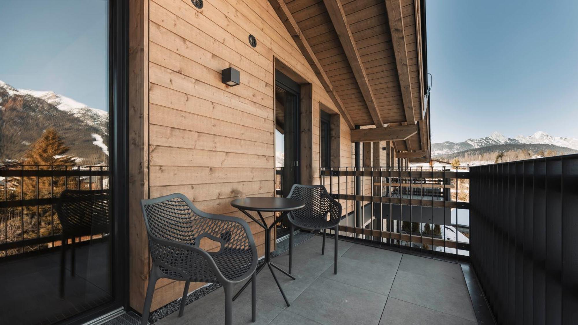 Triple A Chalets ゼーフェルト・イン・チロル エクステリア 写真