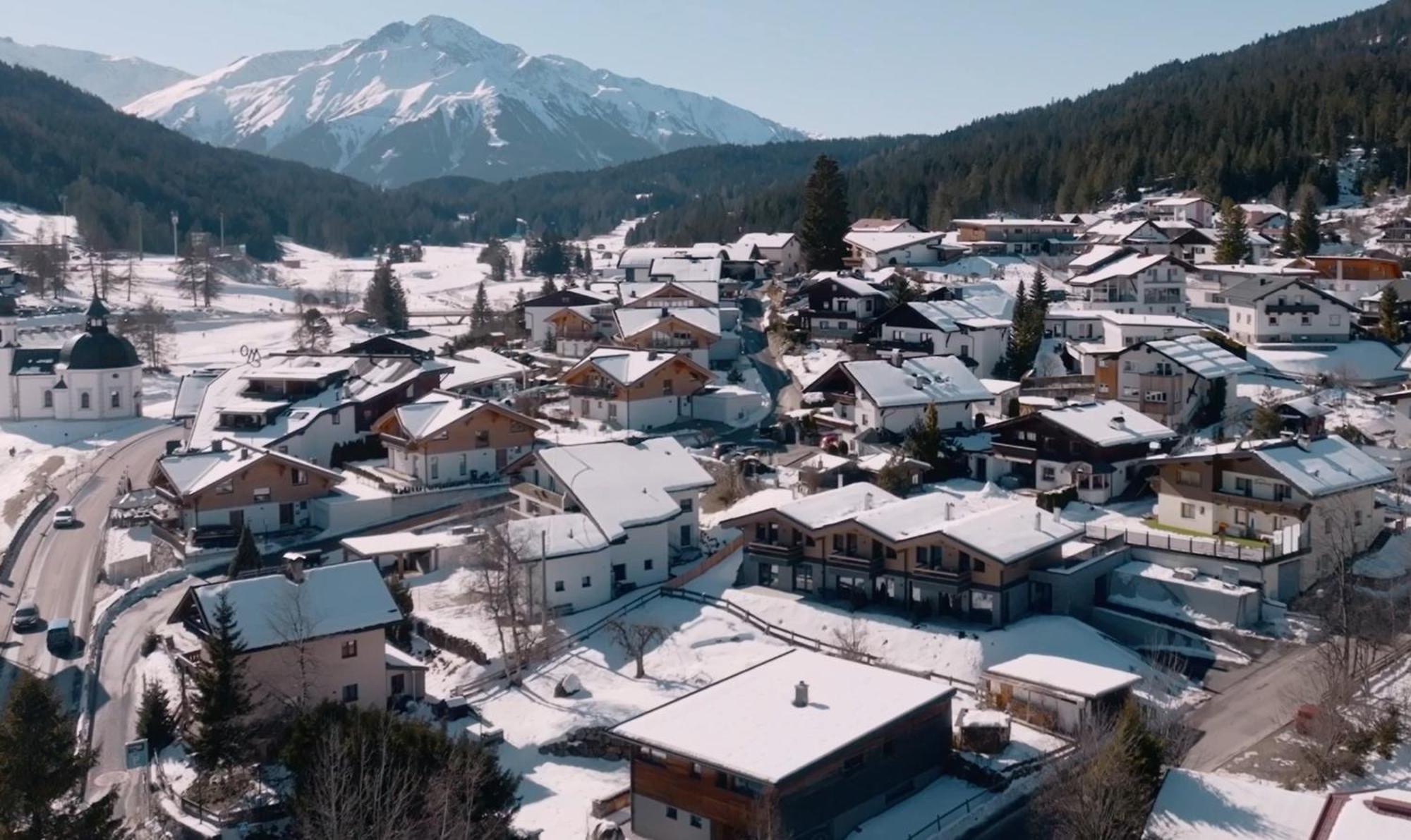 Triple A Chalets ゼーフェルト・イン・チロル エクステリア 写真